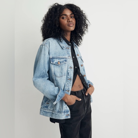 Madewell Jackets & Blazers - Madewell The Oversized Trucker Jean Jacket in Kelson Wash Size Medium